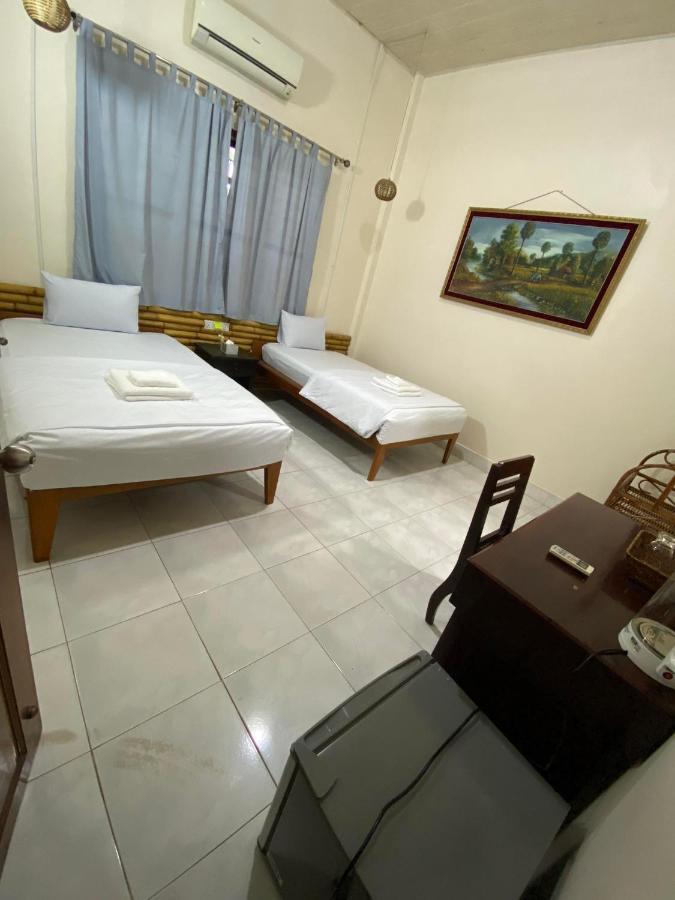 Ecran Riverfront Guesthouse Kampot Dış mekan fotoğraf