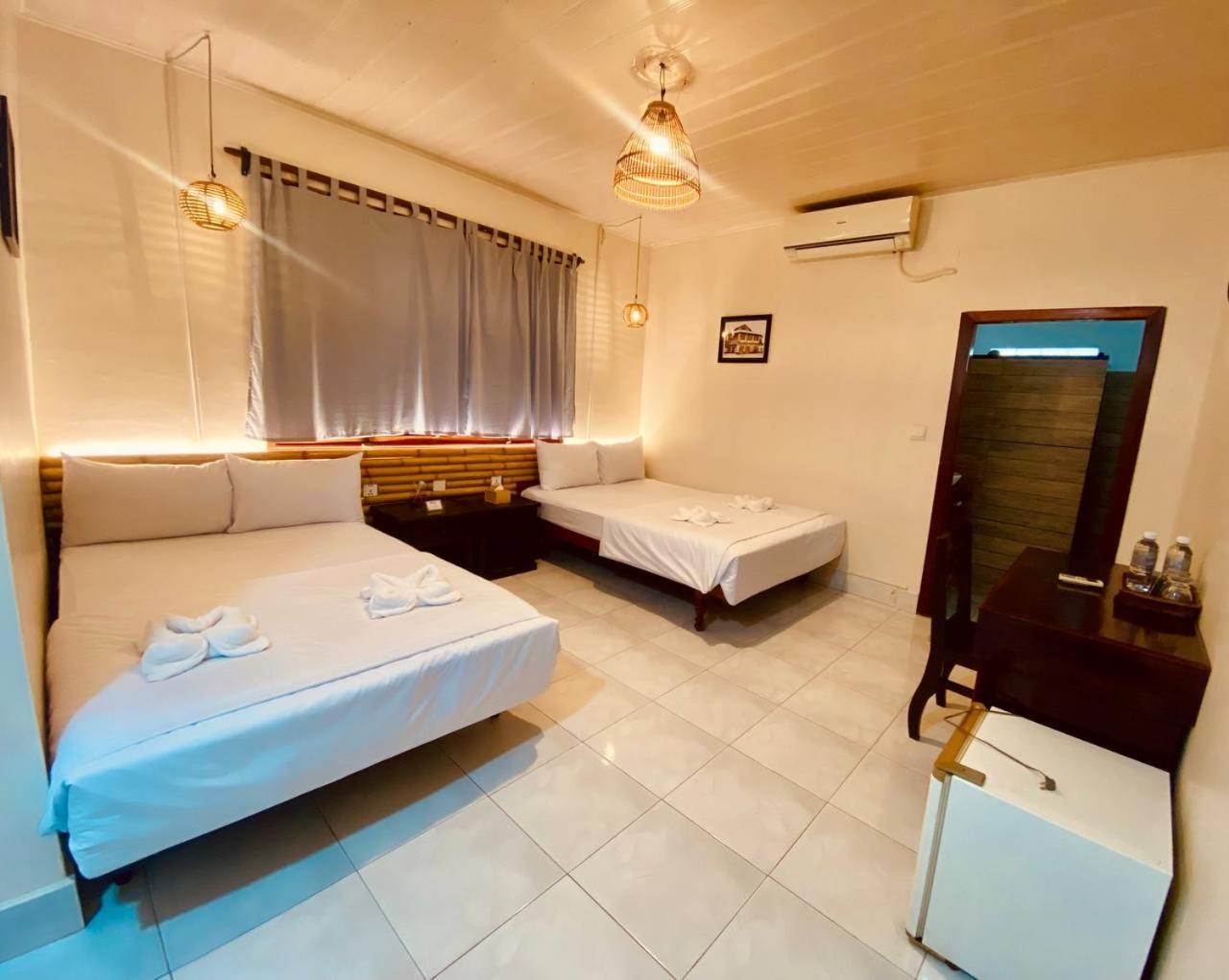Ecran Riverfront Guesthouse Kampot Dış mekan fotoğraf